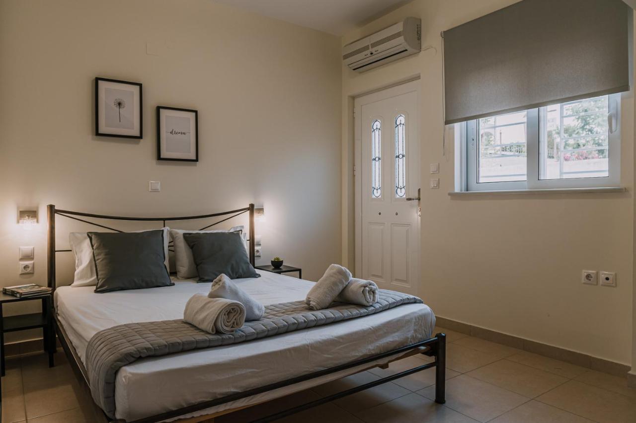 Hb Modern Apartments Tolo Bagian luar foto