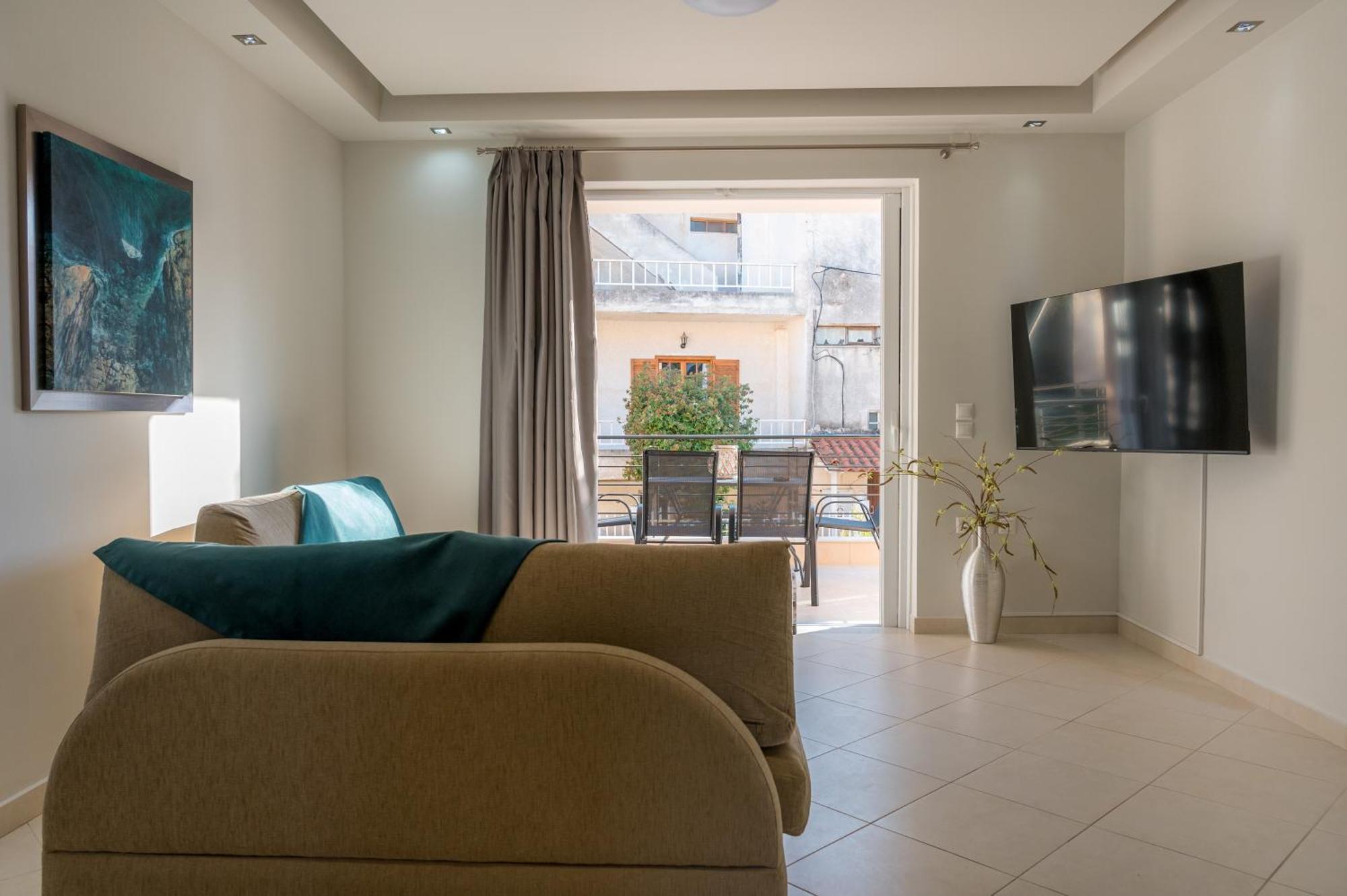 Hb Modern Apartments Tolo Bagian luar foto