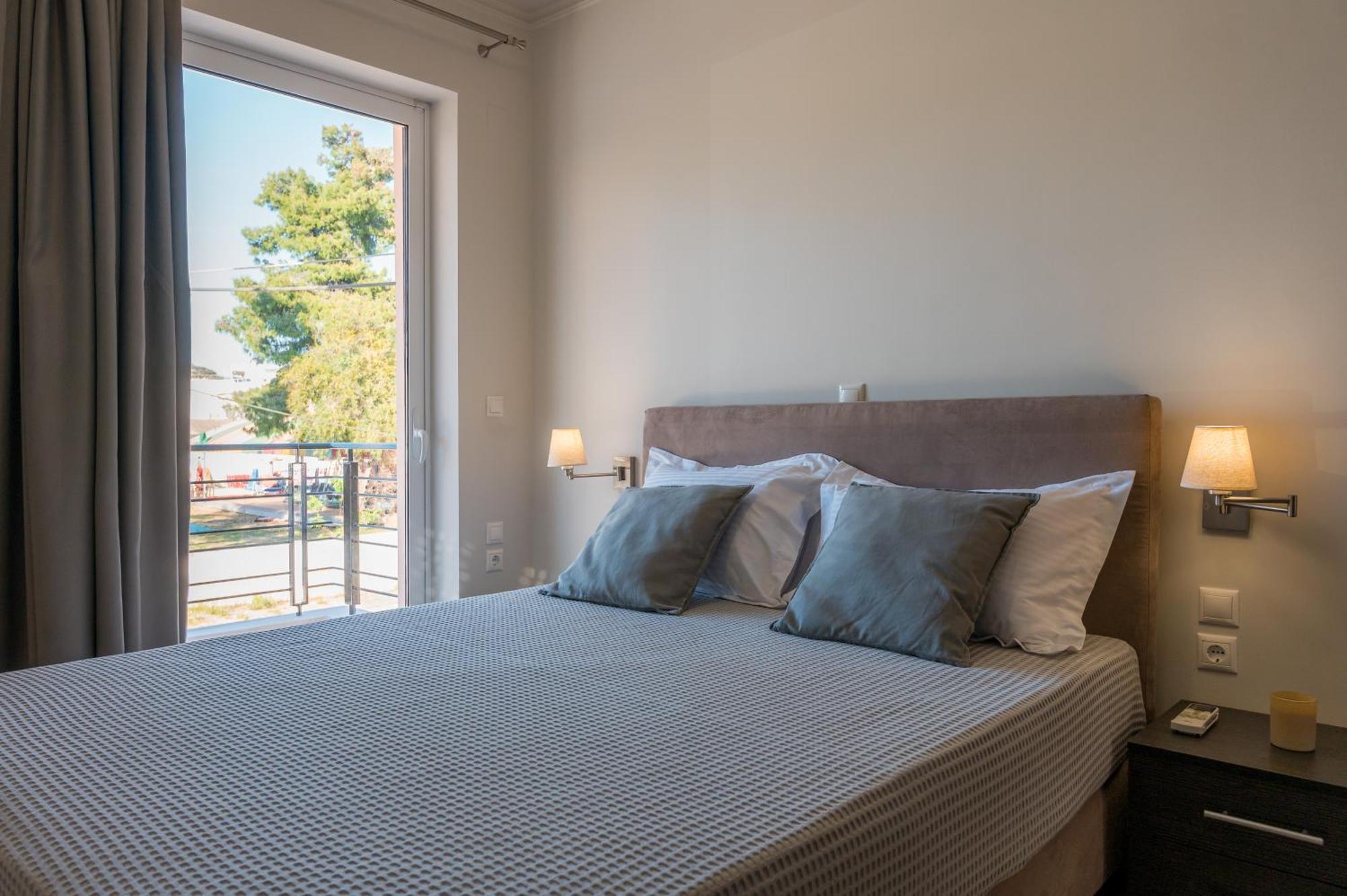 Hb Modern Apartments Tolo Bagian luar foto