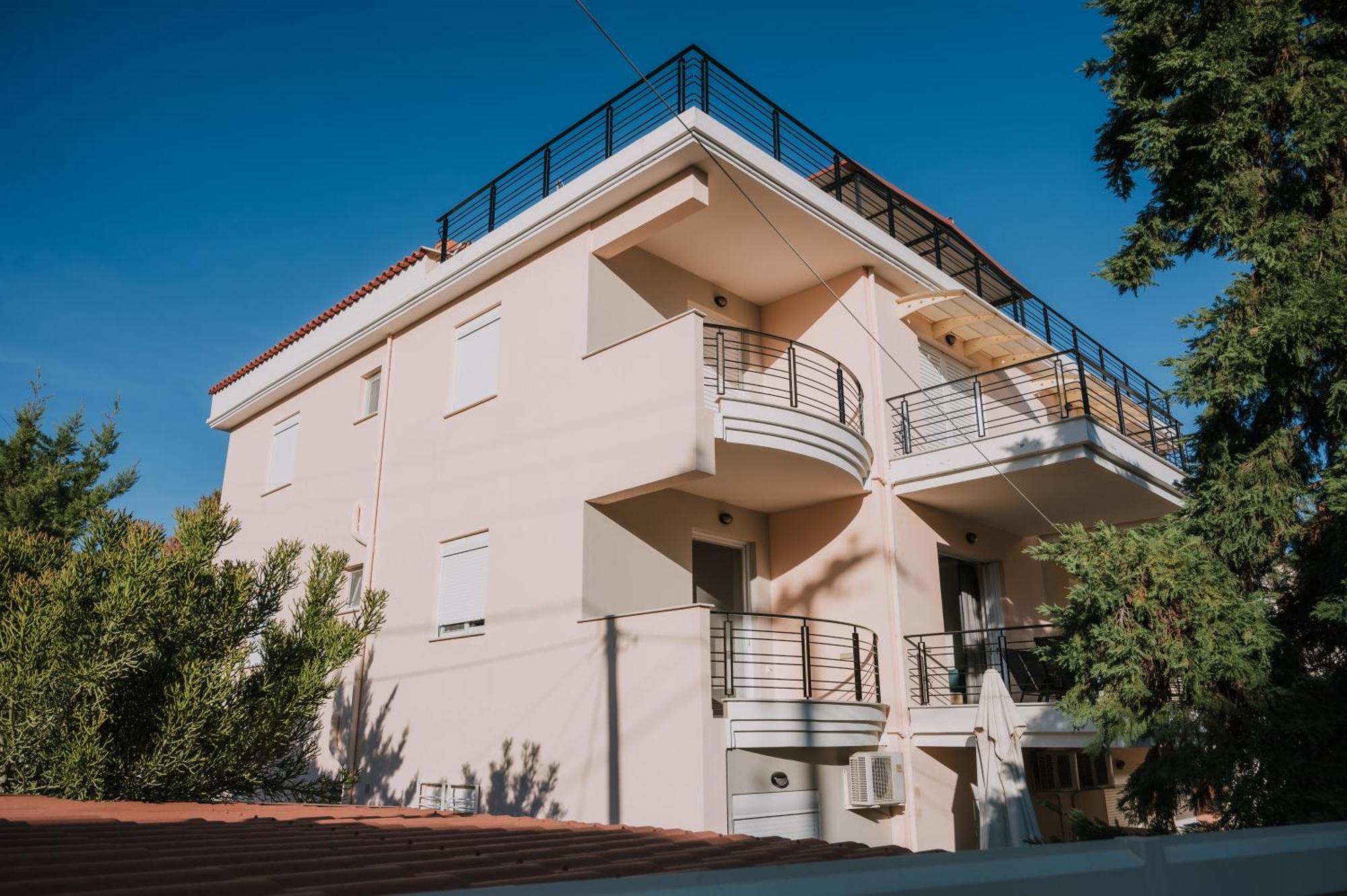 Hb Modern Apartments Tolo Bagian luar foto